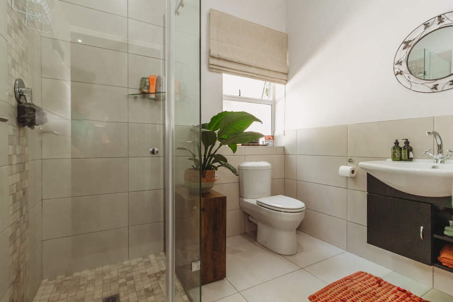 5 Bedroom Property for Sale in Heather Park Western Cape